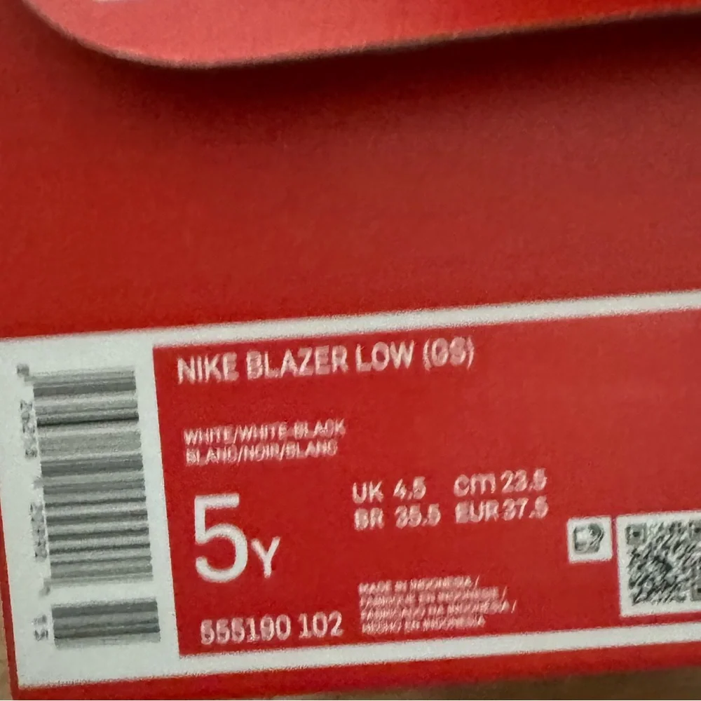 💕SALE💕 Nike Blazer '77 Low Sneaker Shoes - Picture 5 of 6